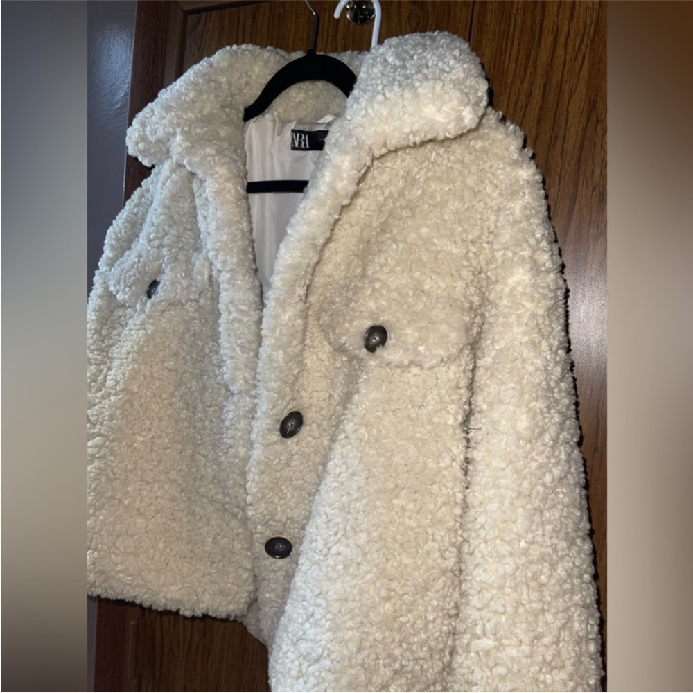 Zara fuzzy jacket brand new! 🎉